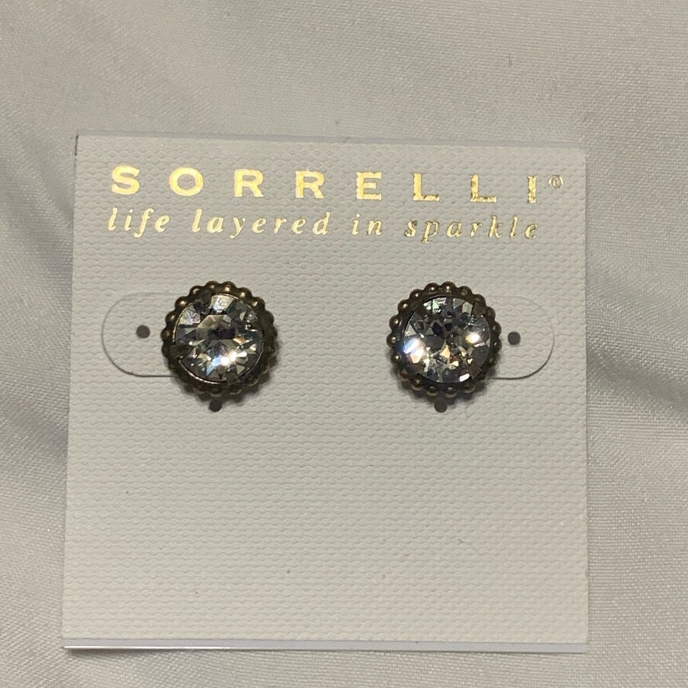 Sorrelli studs,Iridescent stone with gold trim